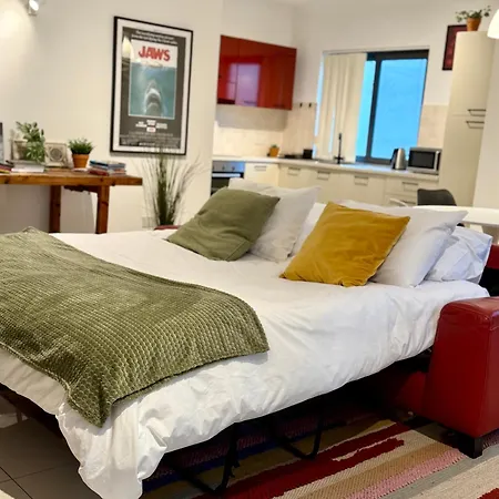 Apartmán Comfy 1br Near A Stunning